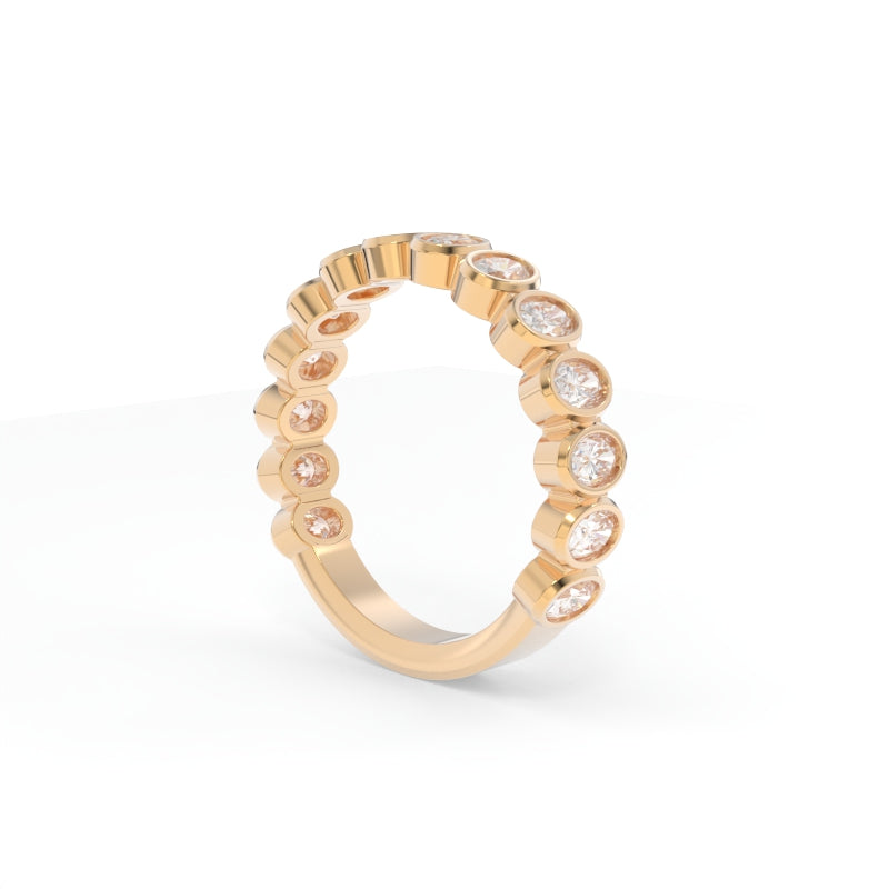 Maya Petite Bezel Oval Band - 18k Champagne Gold