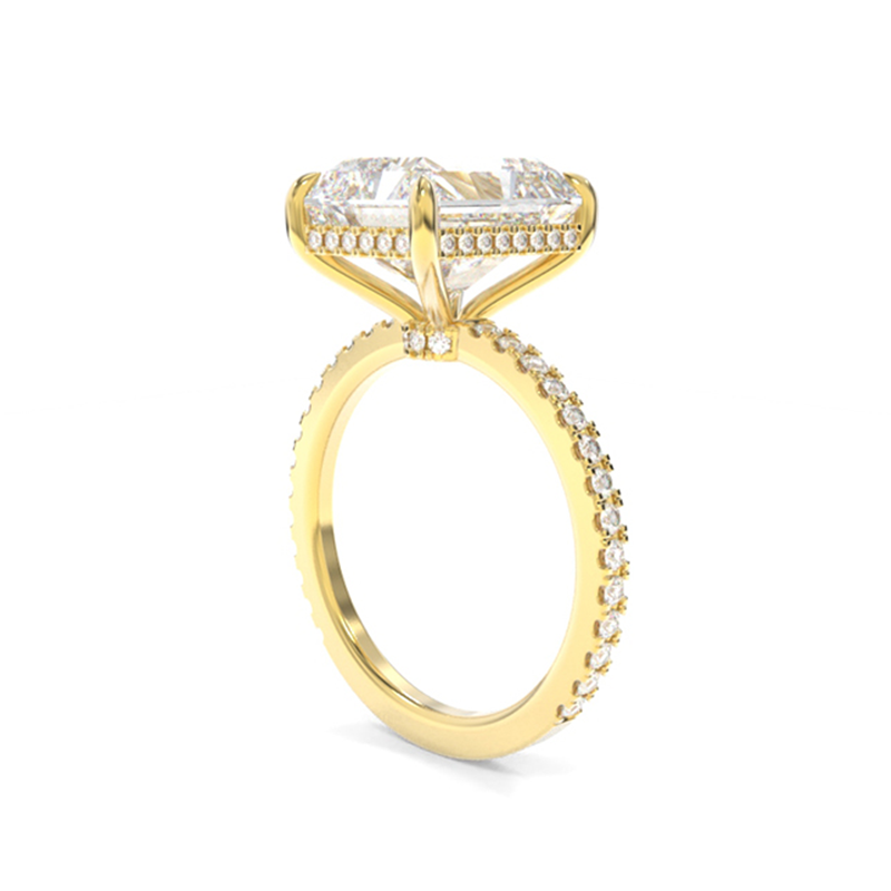 Avery Ring Radiant
