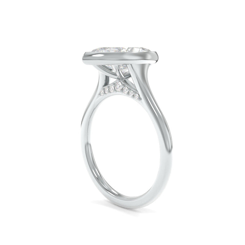 Eleanor Solitaire Marquise