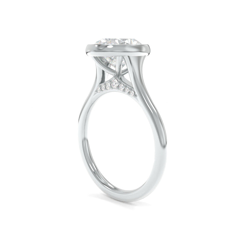 Eleanor Solitaire Oval