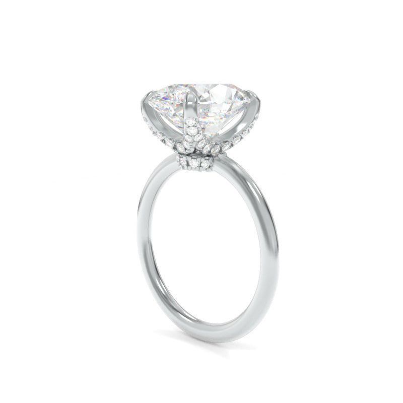 Selena Solitaire Oval